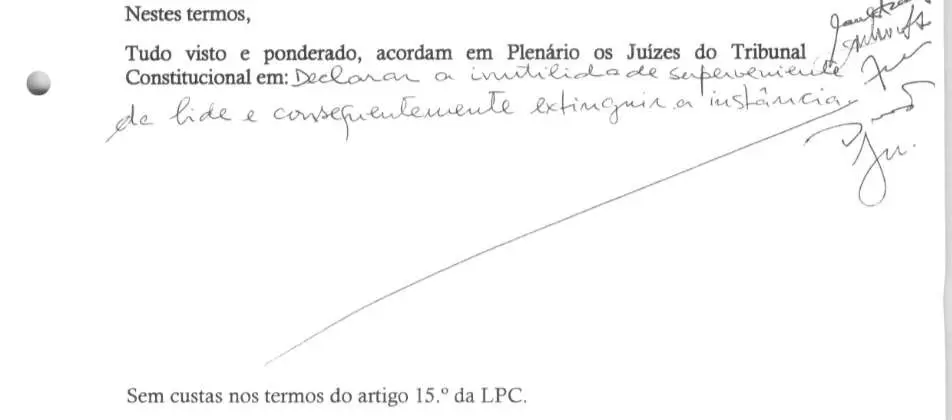Parte decisória manuscrita do Acórdão n.º 549/2019