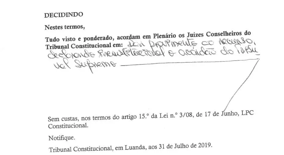 Parte decisória manuscrita do Acórdão n.º 565/2019