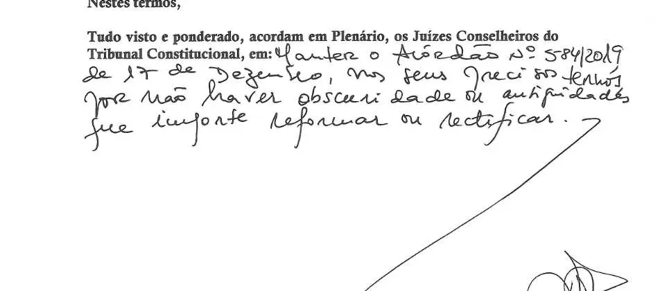 Parte decisória manuscrita do Acórdão n.º 692/2021