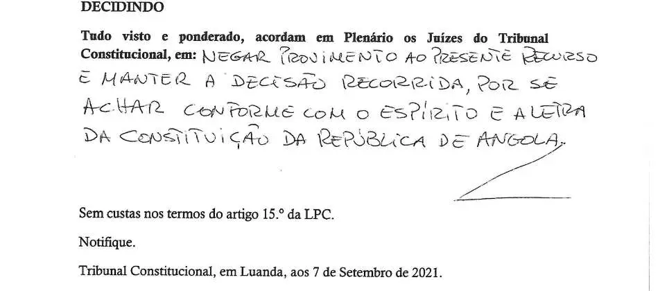 Parte decisória manuscrita do Acórdão n.º 693/2021