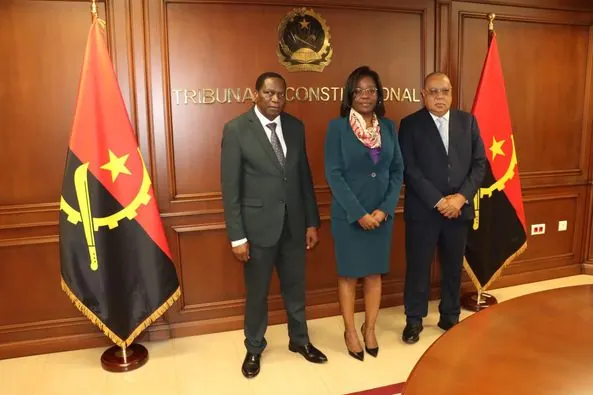 Fotografia: Procurador-Geral da Zâmbia visita Tribunal Constitucional