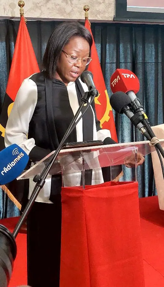 Fotografia: Intervenção da Veneranda Juíza Conselheira Presidente na abertura da conferência técnico-académica sobre os direitos da criança (Cabinda, 3 de Fevereiro de 2023)