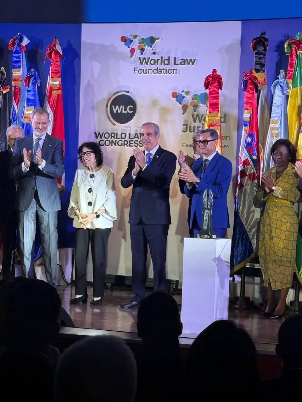 Fotografia: Rei Filipe VI encerra Congresso Mundial de Direito