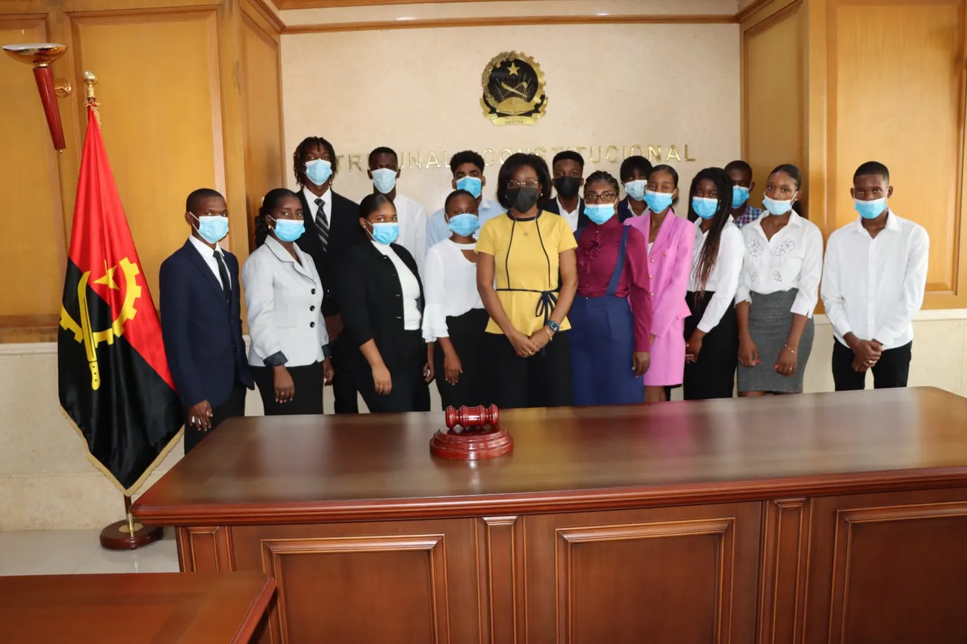 Fotografia: Estudantes do Colégio Monte Sol visitam Tribunal
